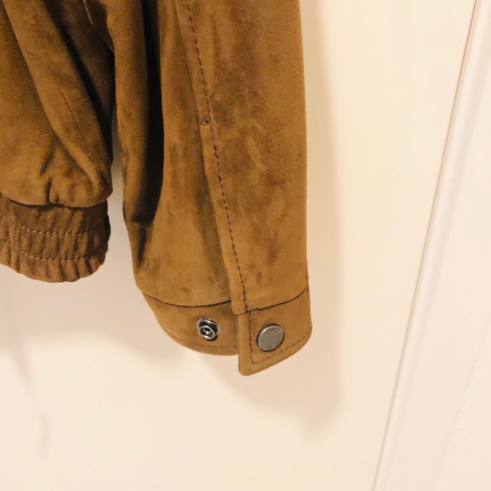 Jacket - Picture 5 of 6